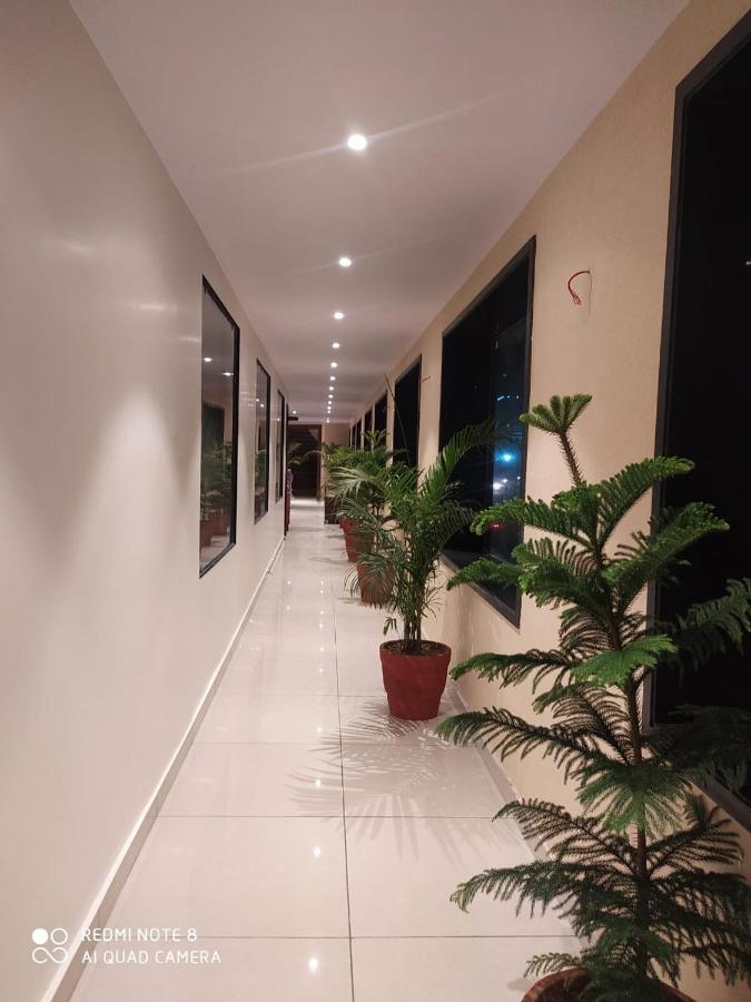 Rajlaxmi Hotel - Free Airport Pickup And Drop Jaipur Eksteriør bilde