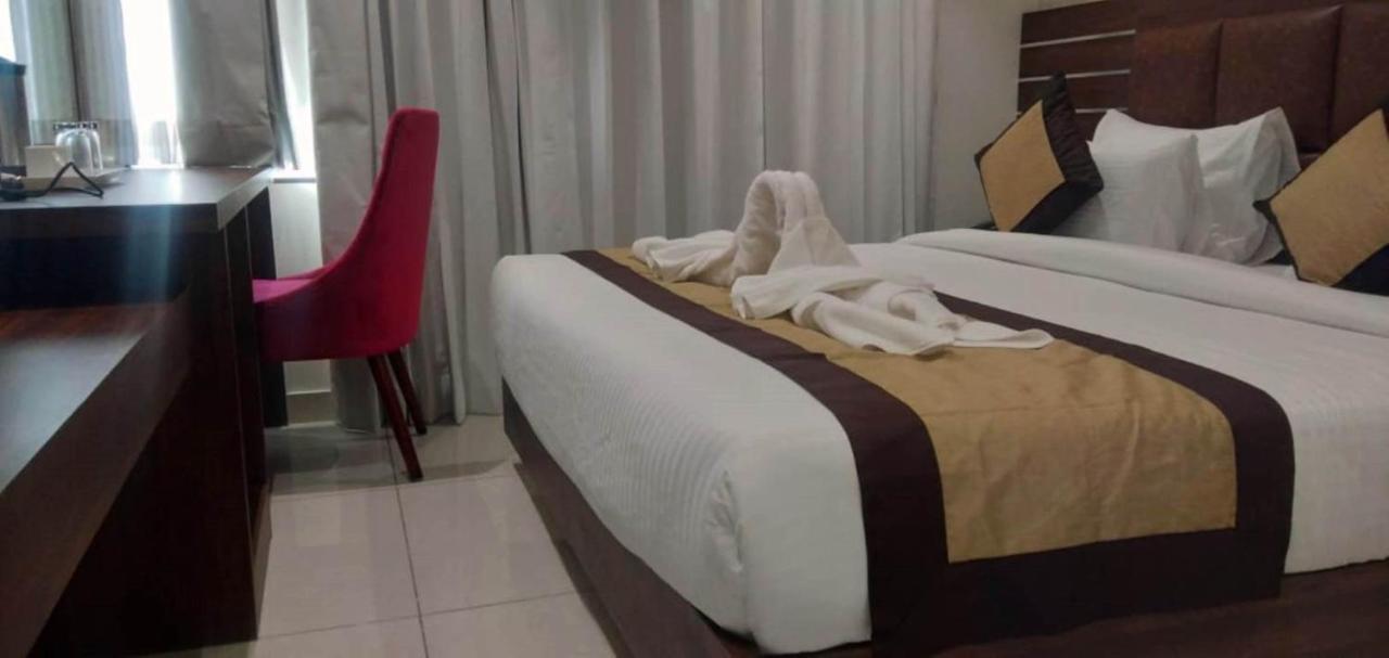 Rajlaxmi Hotel - Free Airport Pickup And Drop Jaipur Eksteriør bilde