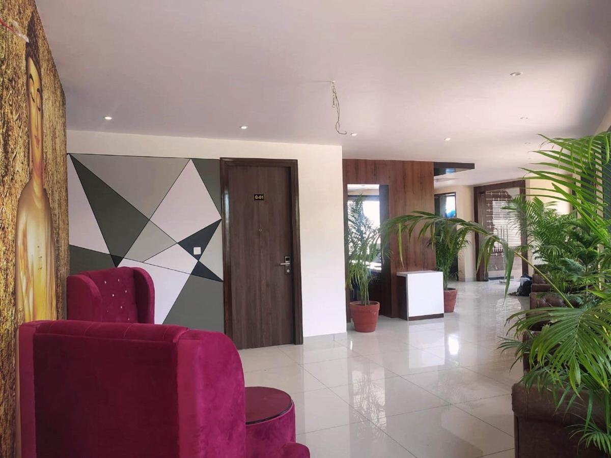 Rajlaxmi Hotel - Free Airport Pickup And Drop Jaipur Eksteriør bilde